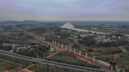 贛深高鐵2標(biāo)鐵建大橋局